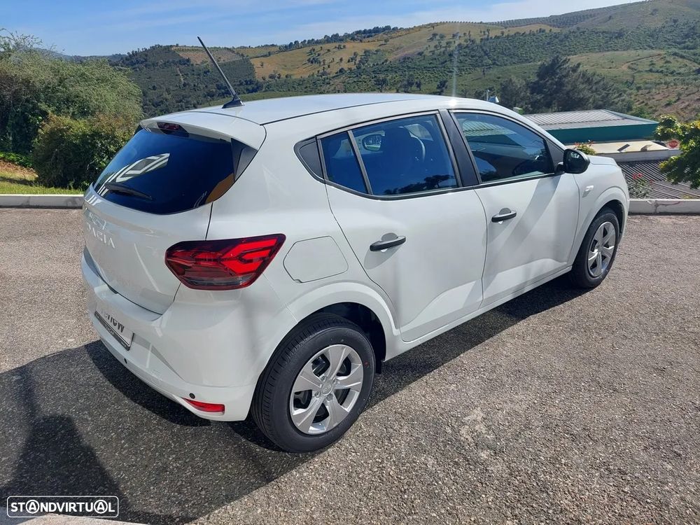 Dacia Sandero 1.0 SCe Essential - 9