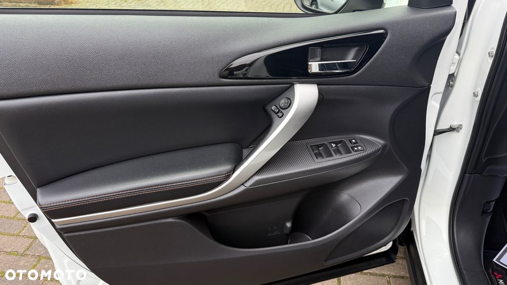 Mitsubishi Eclipse Cross - 23