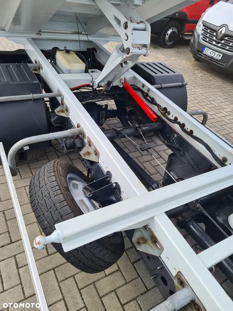 Iveco DAILY - 15