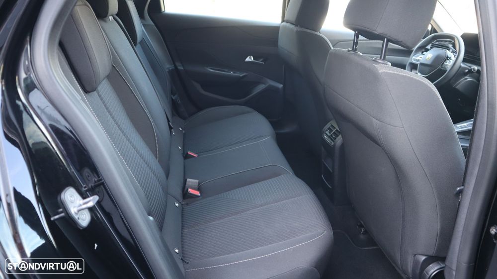 Peugeot 308 1.5 BlueHDi Active EAT8 - 17