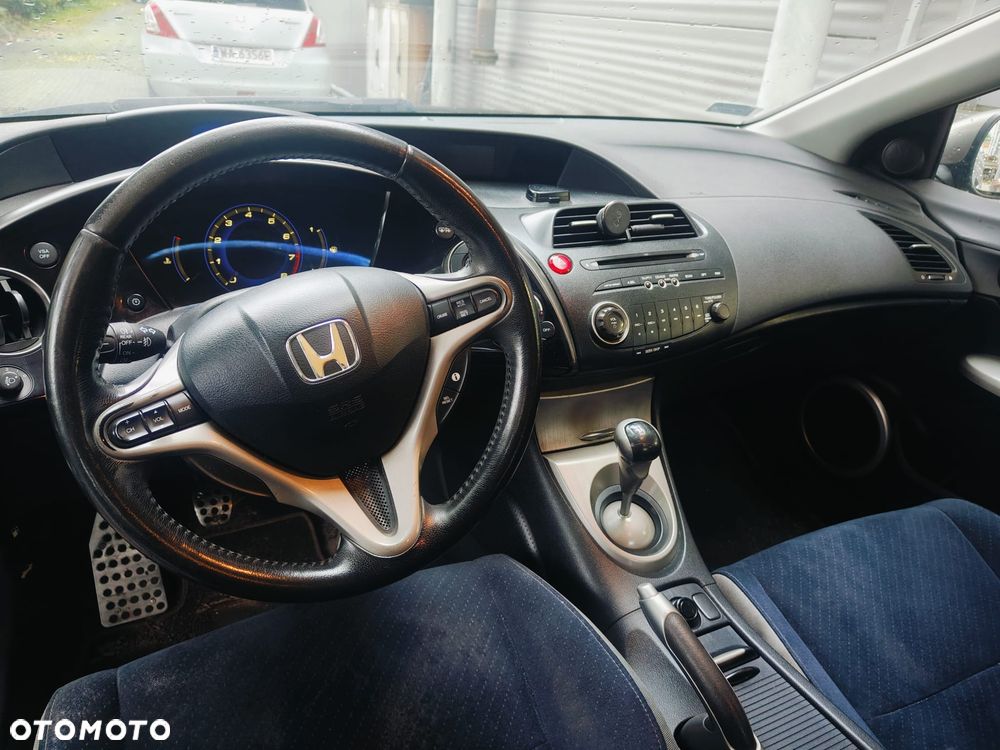 Honda Civic 1.8 Comfort - 6