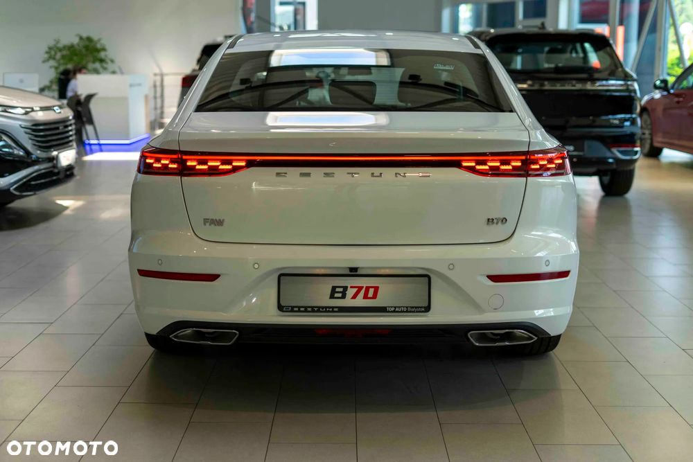 Bestune B70 2.0T Elegance - 6