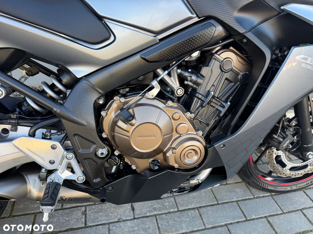 Honda CBR - 19