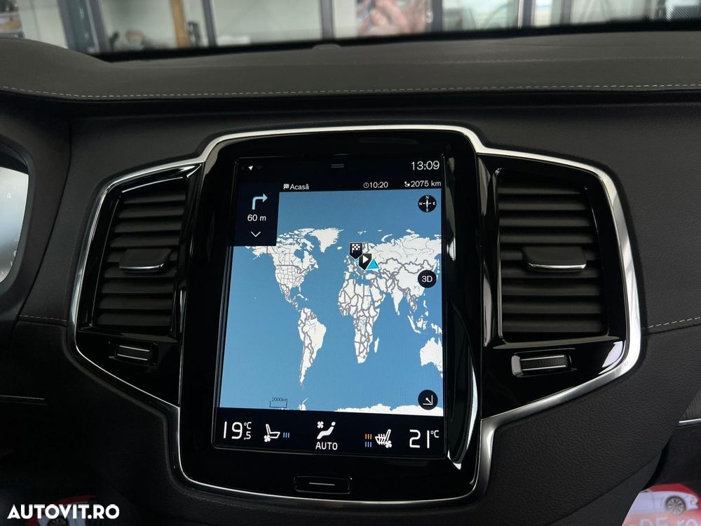 Volvo XC 90 - 12