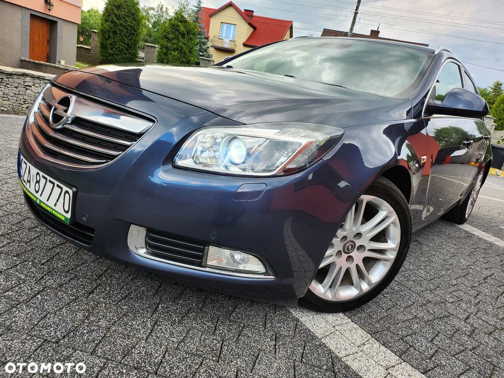 Opel Insignia - 1