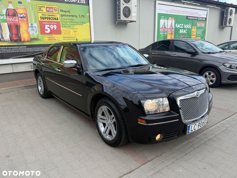 Chrysler 300C - 14