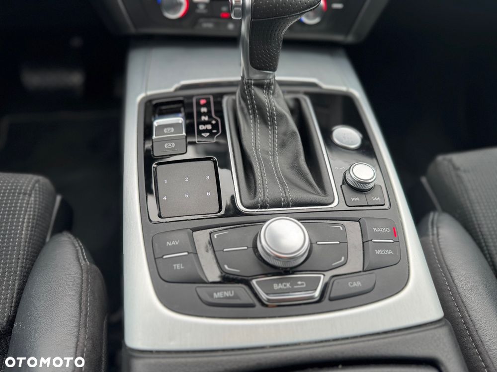 Audi A6 Avant 3.0 TDI Quattro S tronic - 26