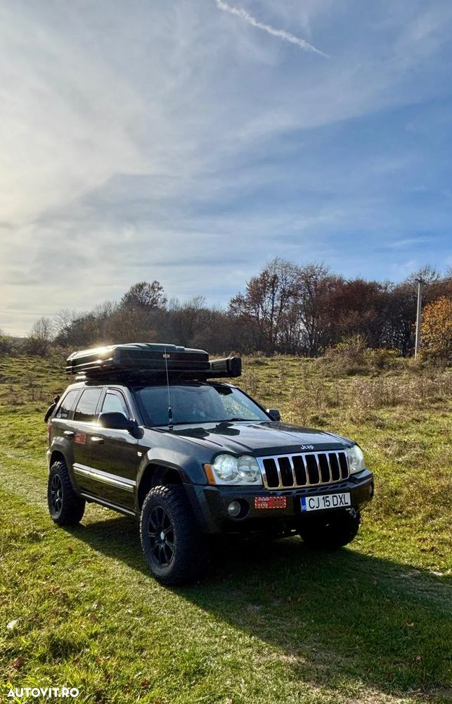 Jeep Grand Cherokee - 1