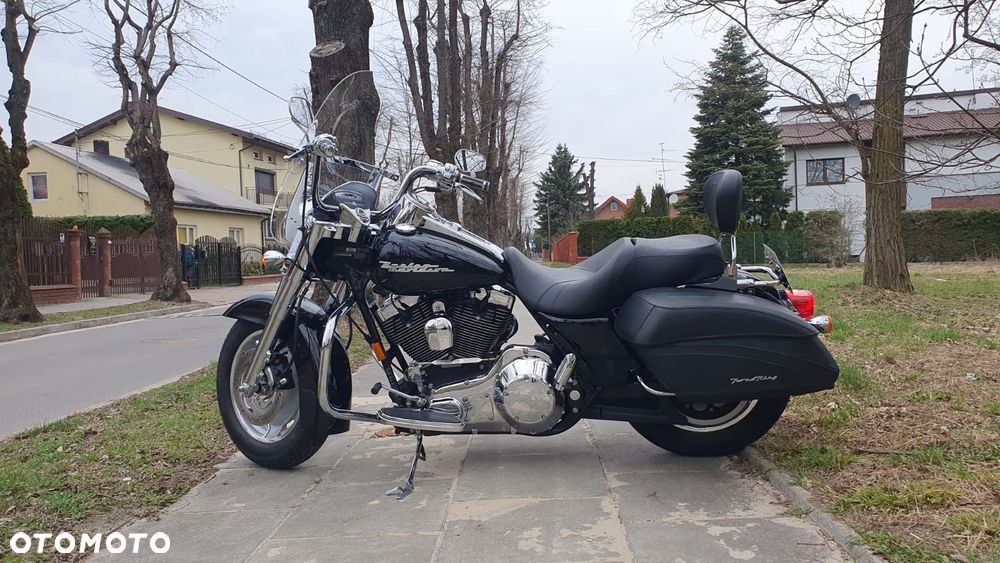 Harley-Davidson Touring Road King - 26