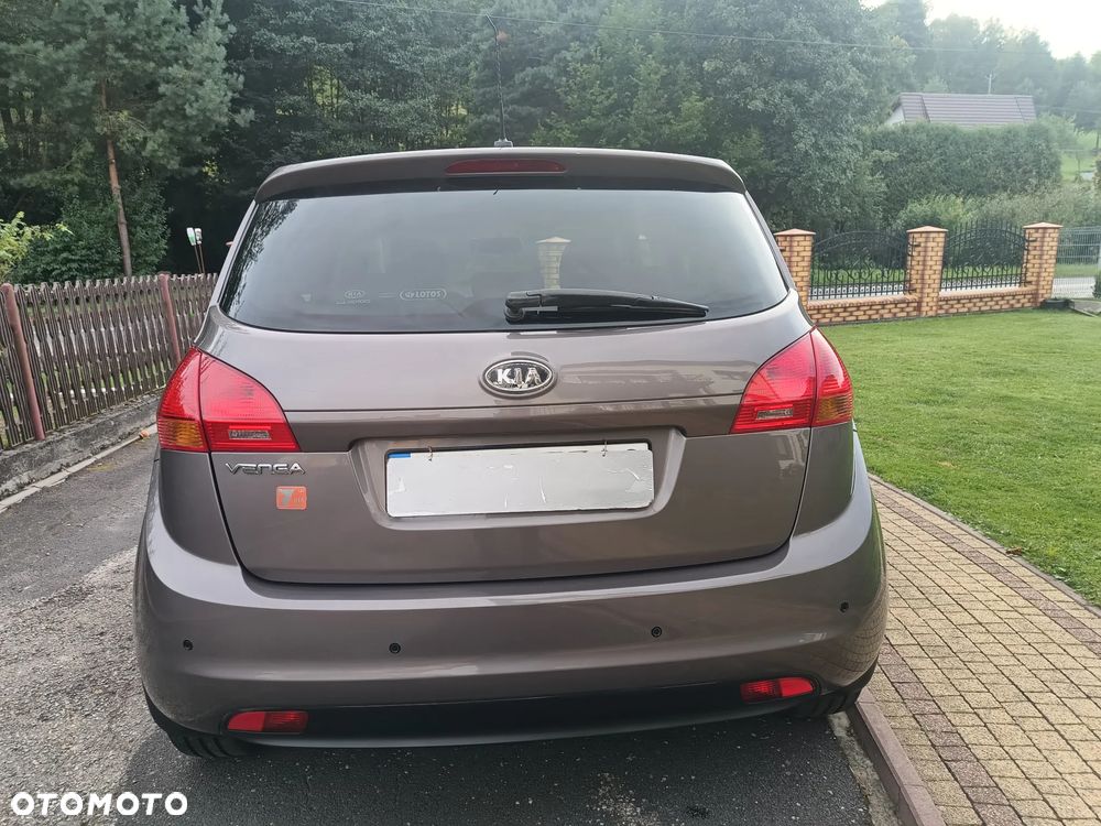 Kia Venga 1.4 M - 6