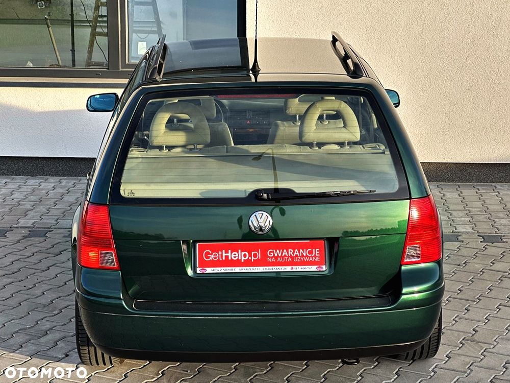 Volkswagen Bora Variant 2.3 V5 - 18
