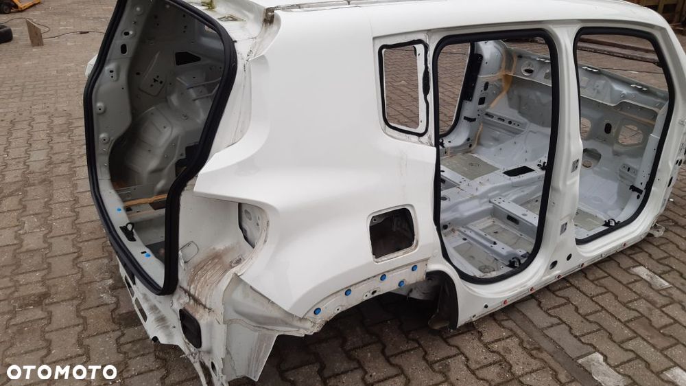 JEEP RENEGADE ĆWIARTKA PRAWA TYŁ 296 - 2