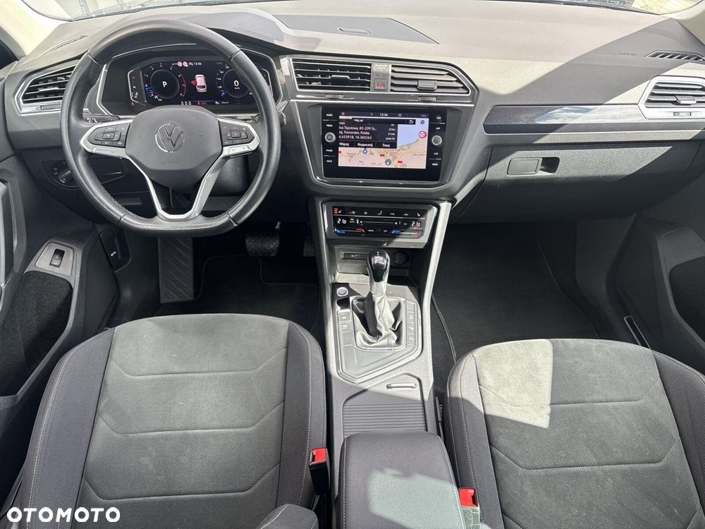 Volkswagen Tiguan - 9