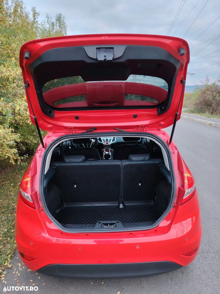 Ford Fiesta 1.4i Titanium - 20