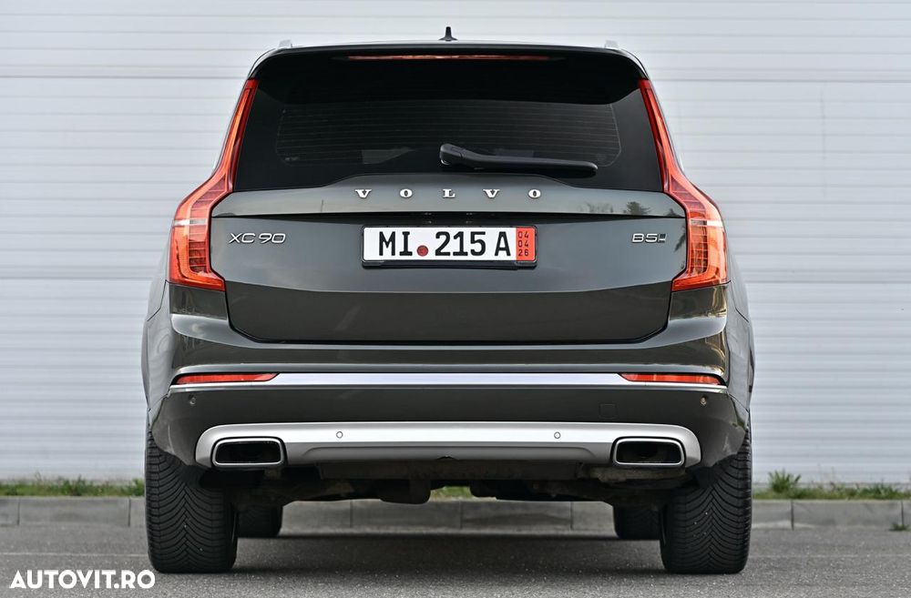 Volvo XC 90 B5 D AWD Geartronic Inscription - 4
