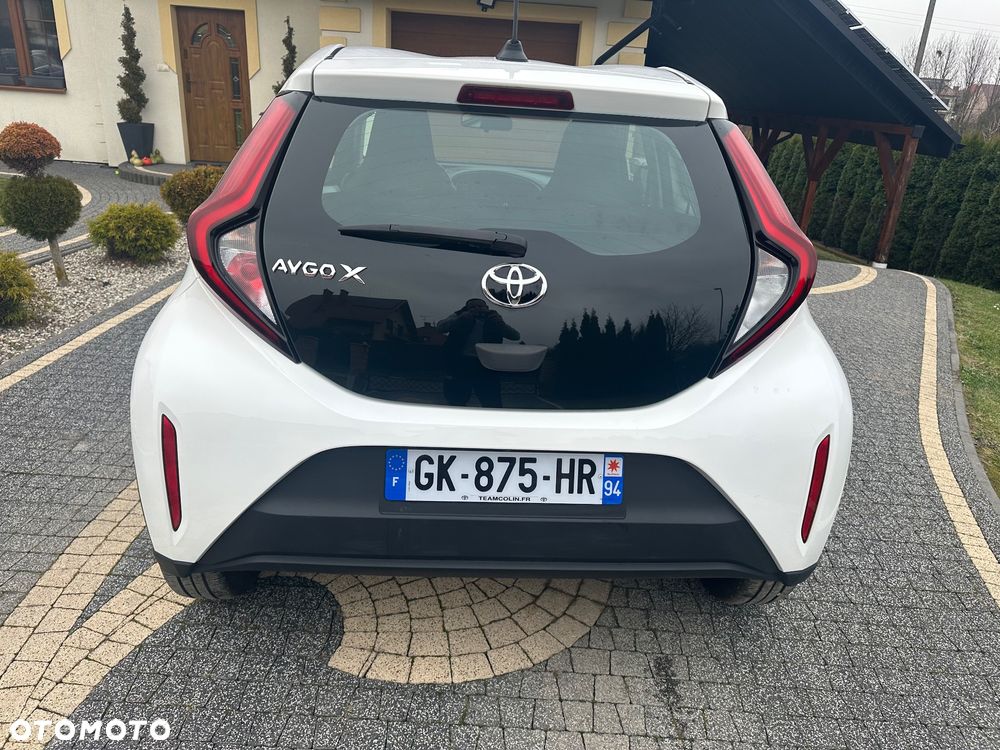 Toyota Aygo X S-CVT Air Limited - 4