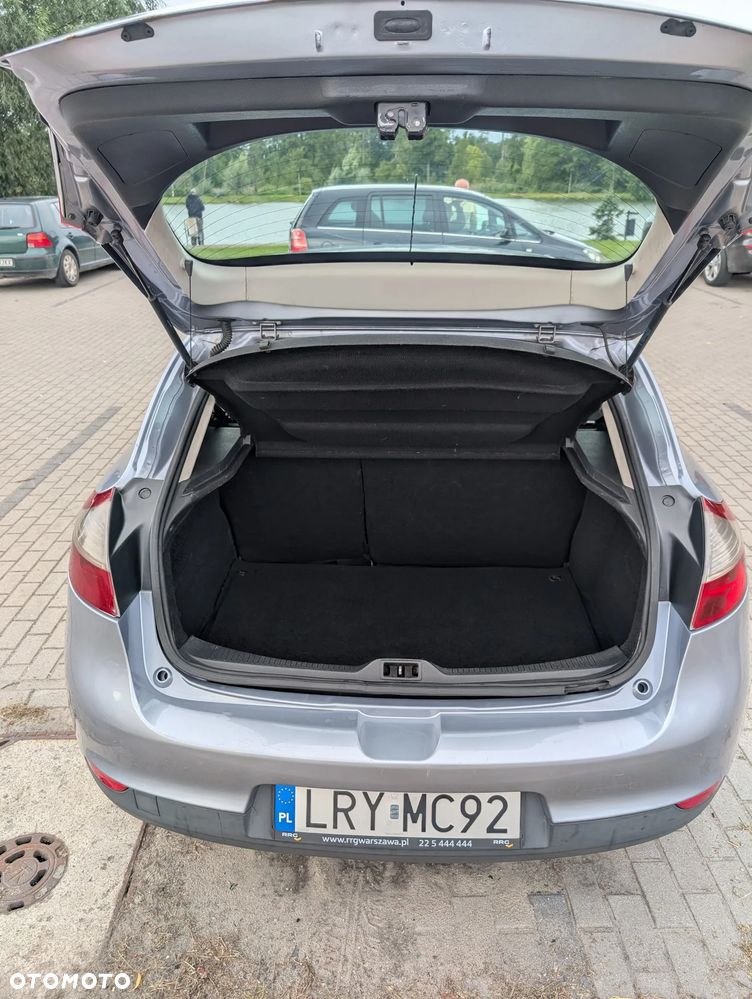 Renault Megane 1.5 dCi Expression - 7