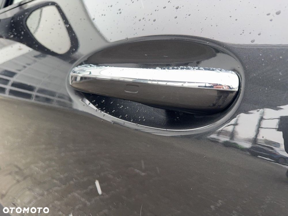 Mercedes-Benz GLC - 27