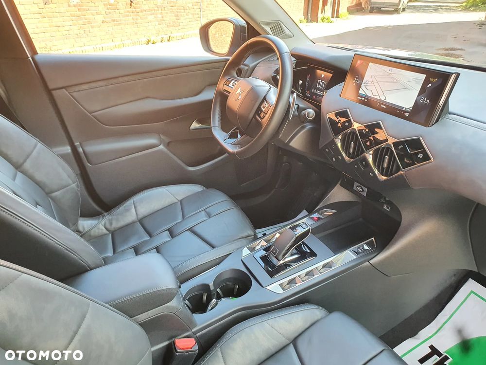 DS Automobiles DS 3 Crossback 1.2 PureTech Grand Chic - 11