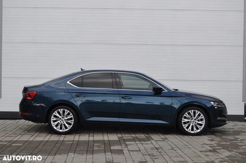 Skoda Superb 2.0 TSI DSG Style - 12
