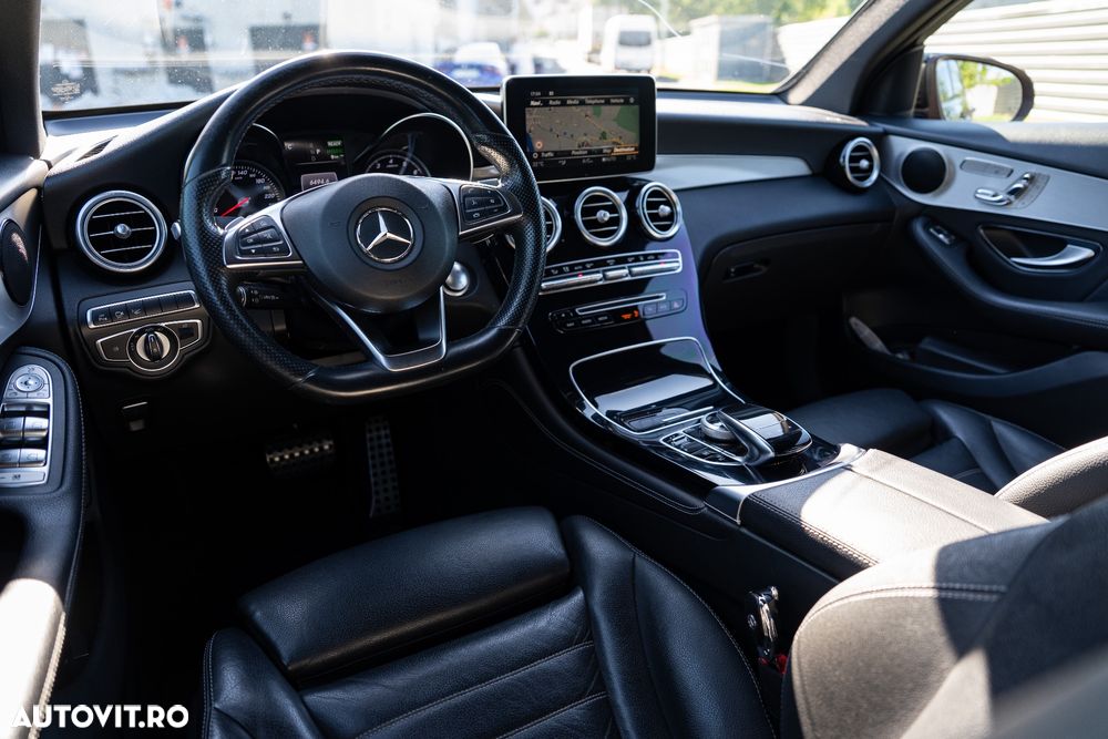Mercedes-Benz GLC - 39