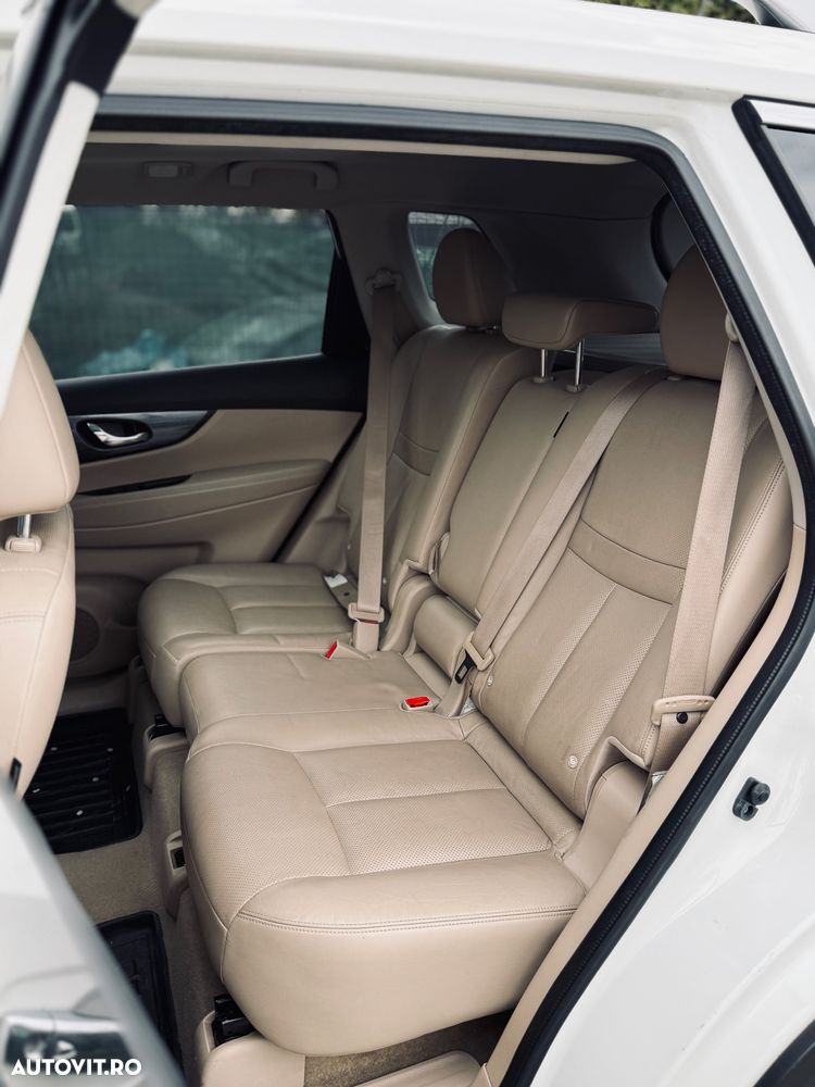 Nissan X-Trail 1.6 dCi Xtronic Tekna - 12