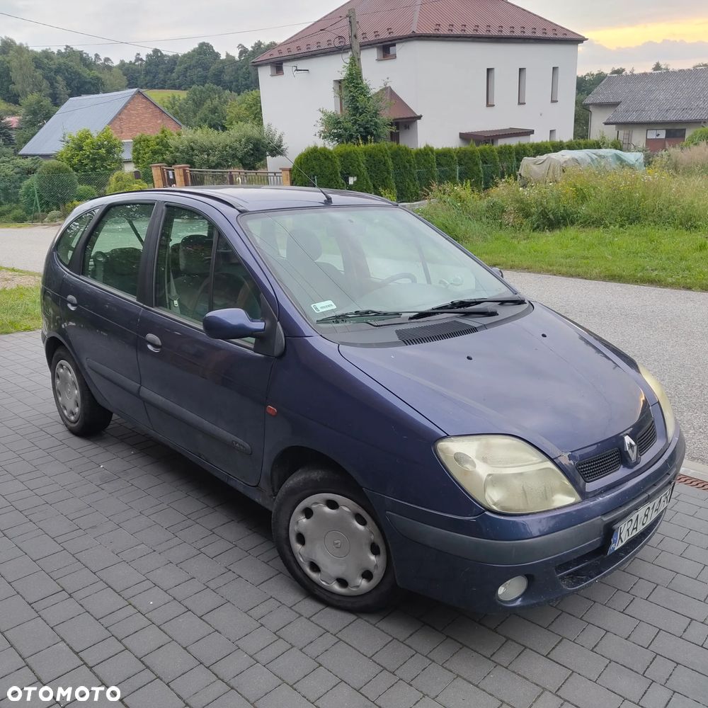 Renault Scenic 1.4 16V Family - 1