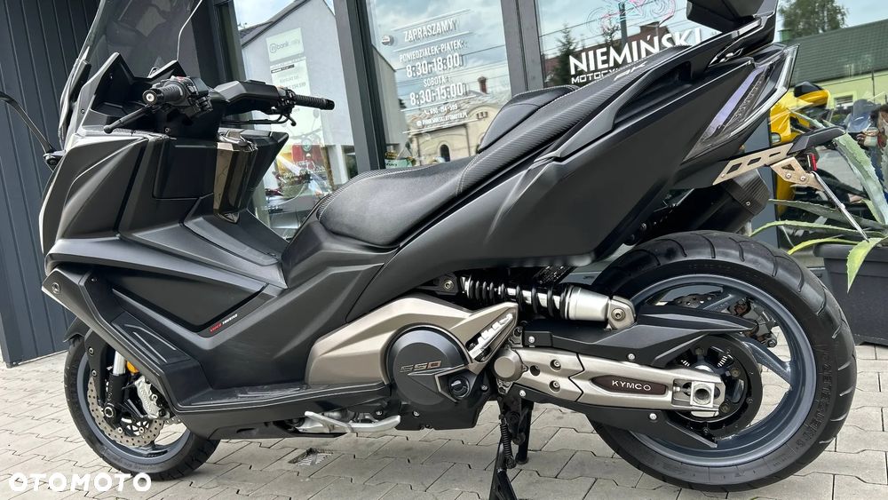 Kymco AK 550 - 7
