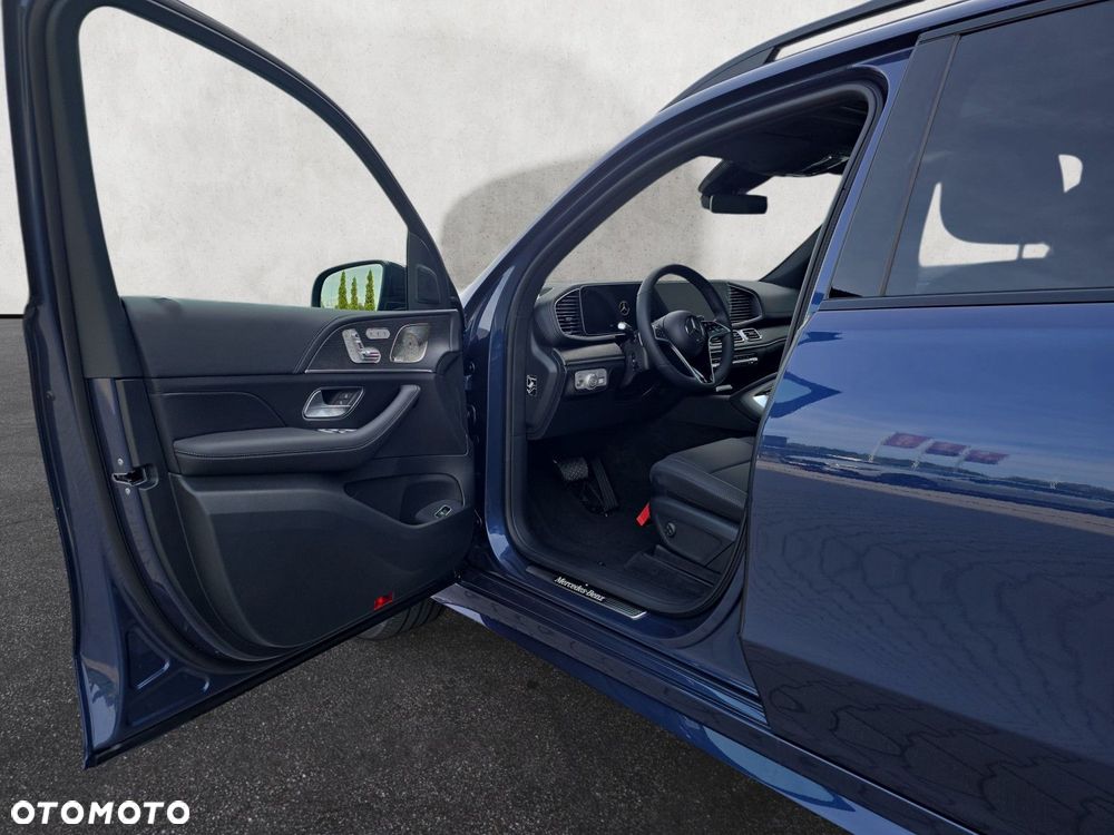 Mercedes-Benz GLE - 11