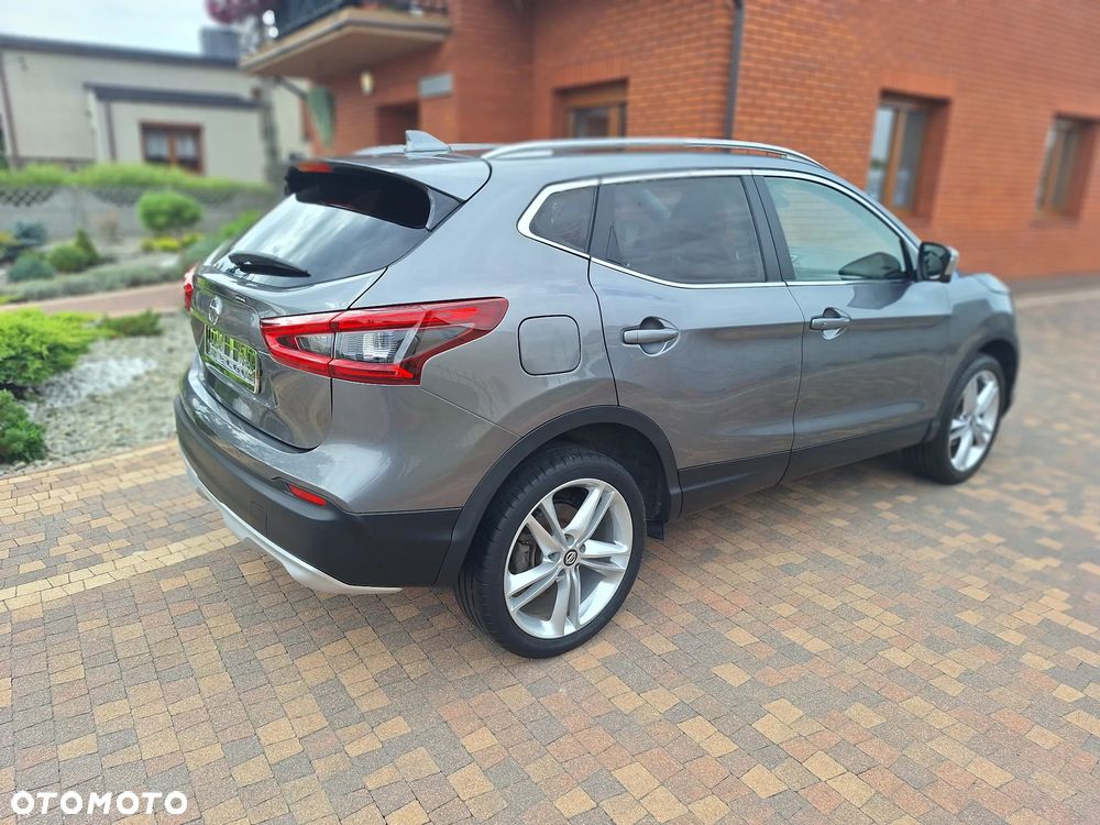 Nissan Qashqai - 2