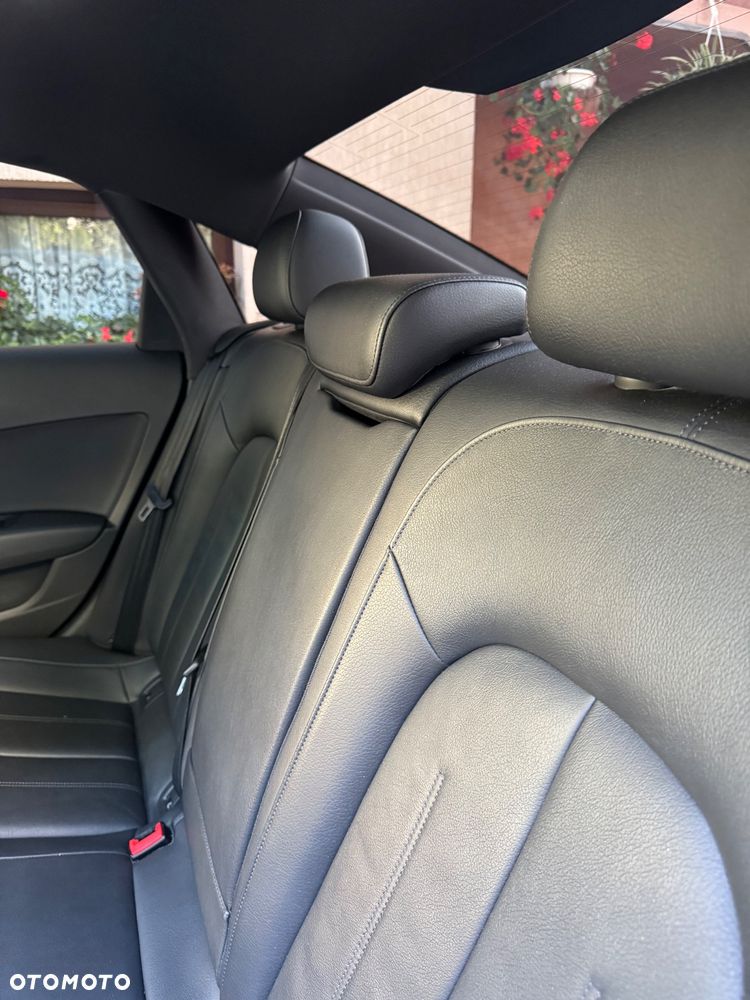 Audi A6 - 6