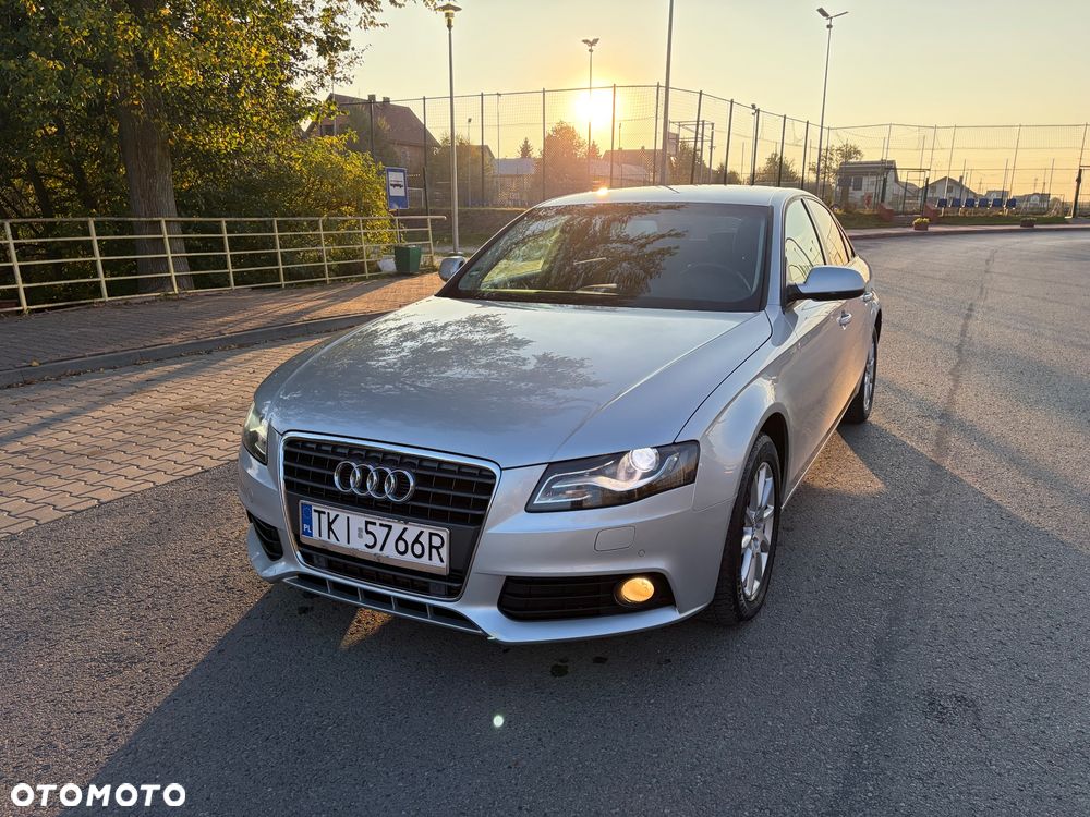 Audi A4 Limousine