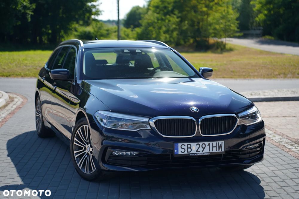 BMW Seria 5 520d Sport Line - 3