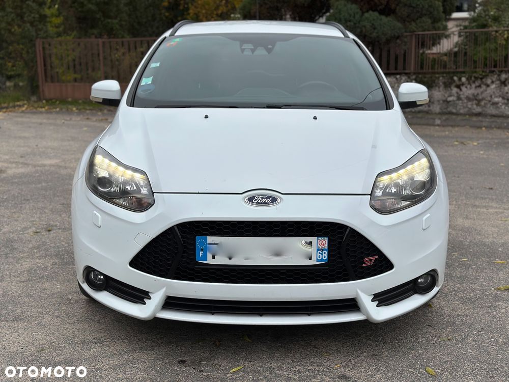Ford Focus ST - 4
