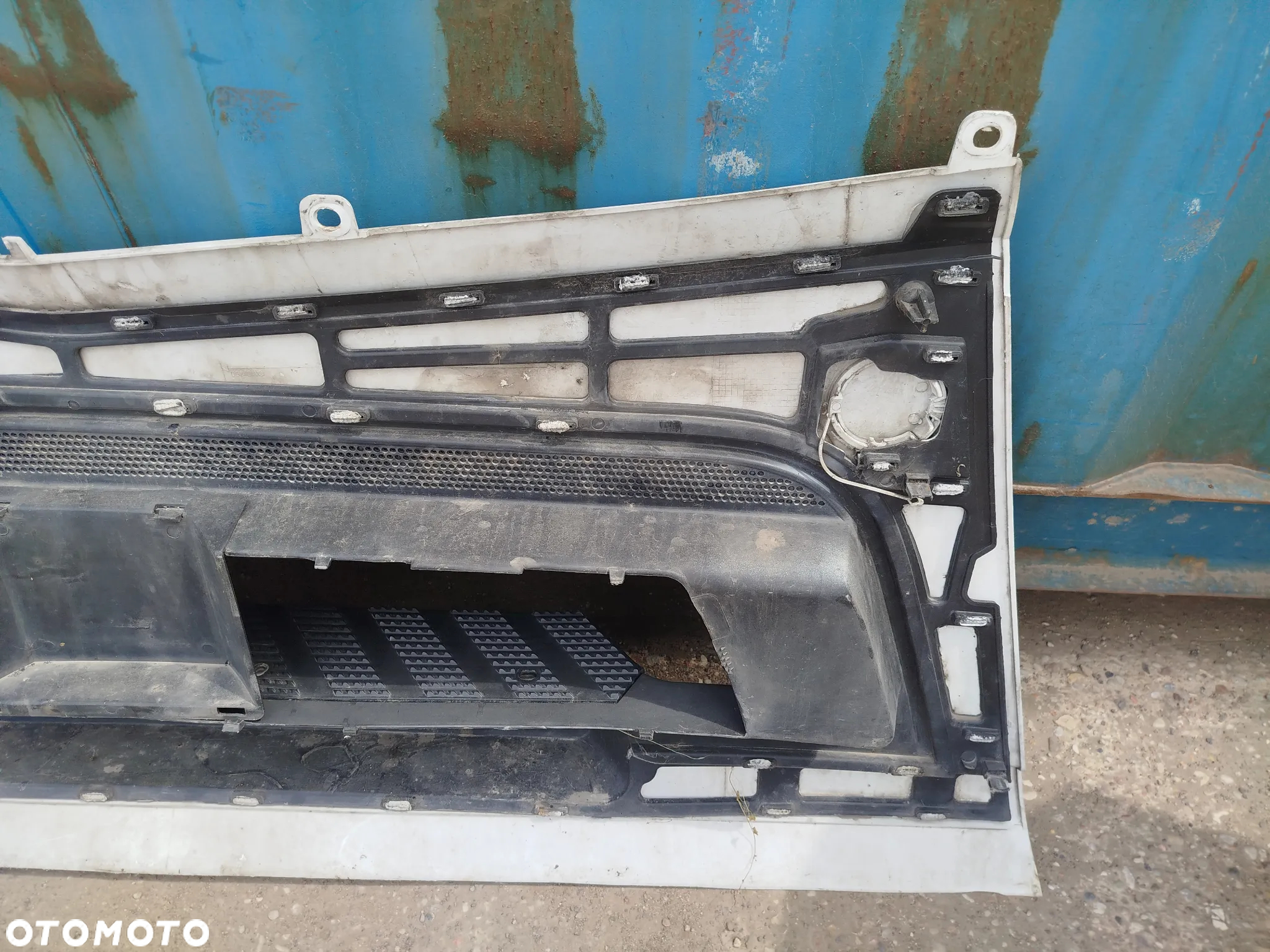 Mercedes Actros grill atrapa - 6