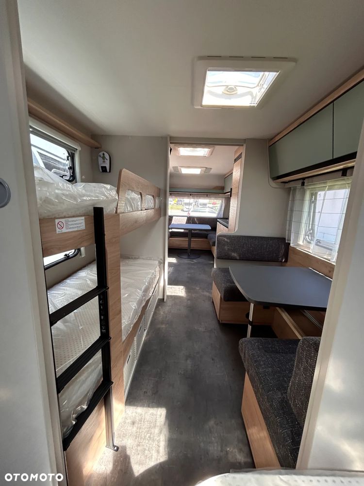 Dethleffs Camper 730 FKR - 26