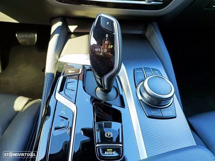 BMW 620 Gran Turismo d Pack M - 23