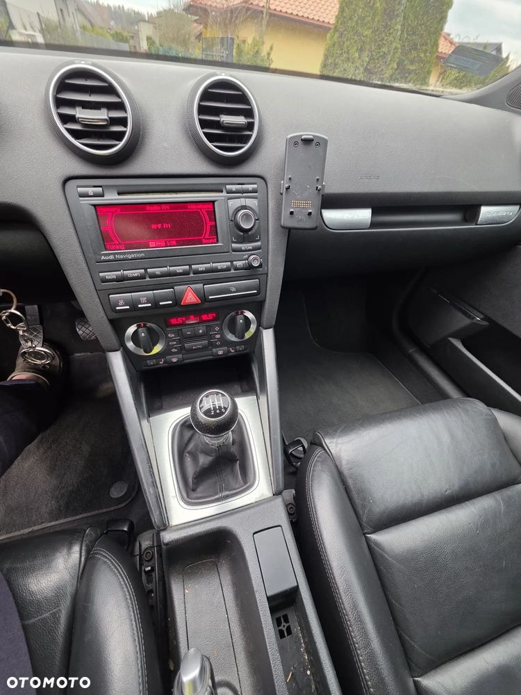 Audi A3 Sportback 2.0 TDI DPF Quattro Attraction - 6