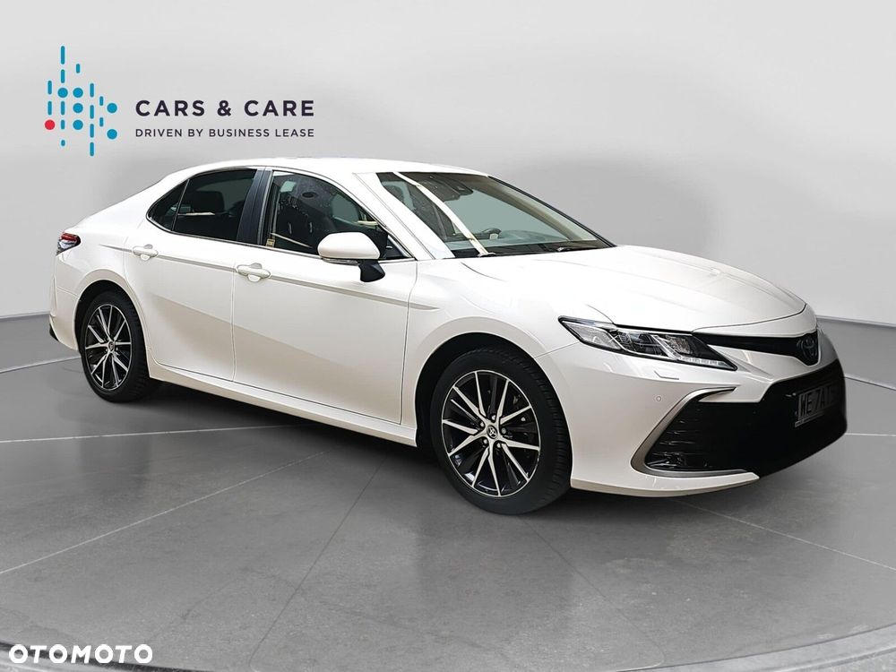 Toyota Camry 2.5 Hybrid Prestige CVT - 22