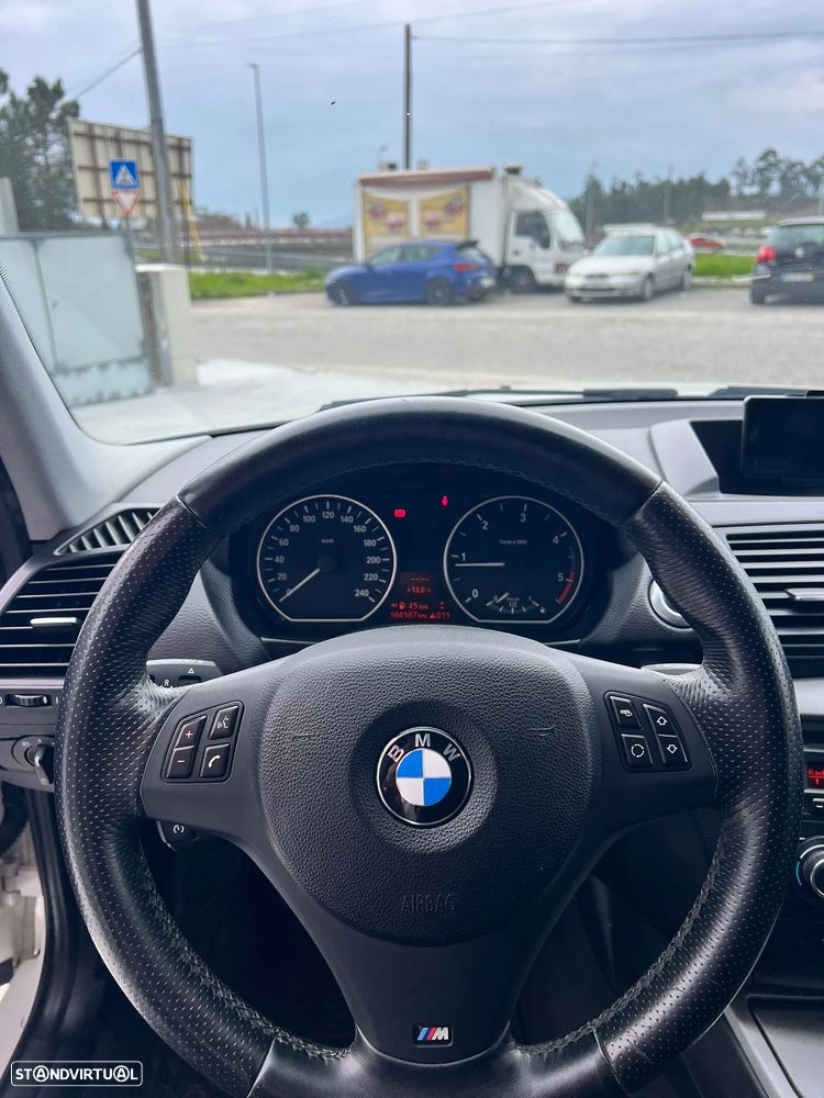 BMW 116 d Pack M - 9