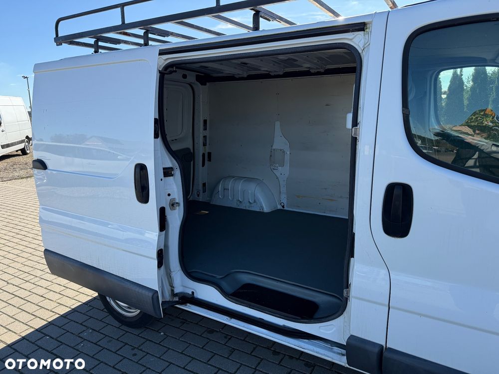 Opel VIVARO - 15