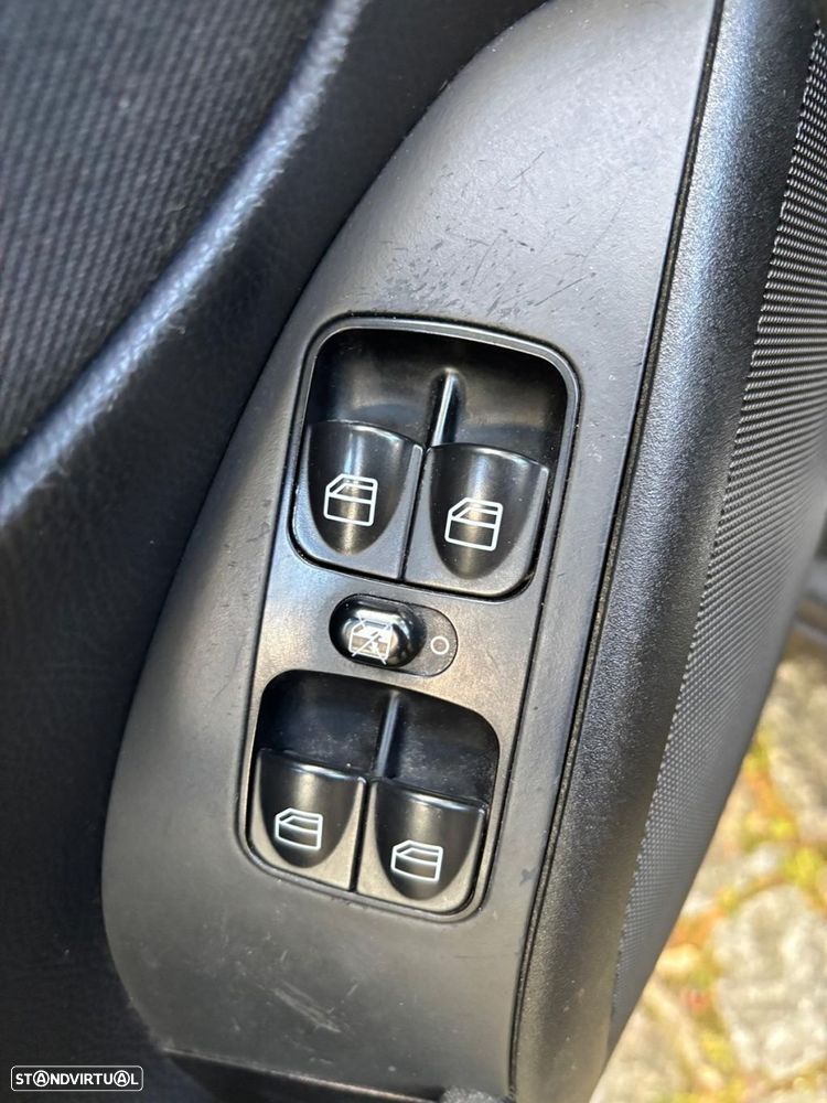 Mercedes-Benz C 220 CDi Classic - 36