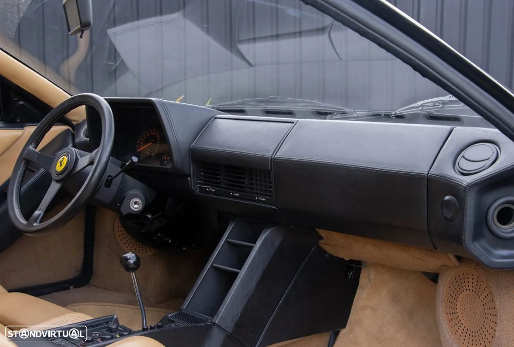 Ferrari Testarossa - 24