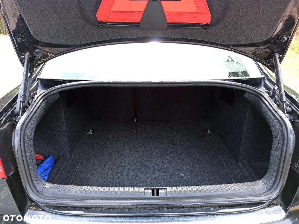 Audi A4 Limousine 2.0 TDI DPF - 7