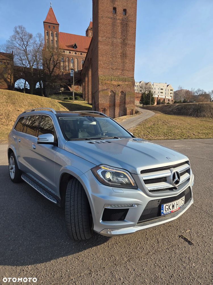 Mercedes-Benz GL - 11