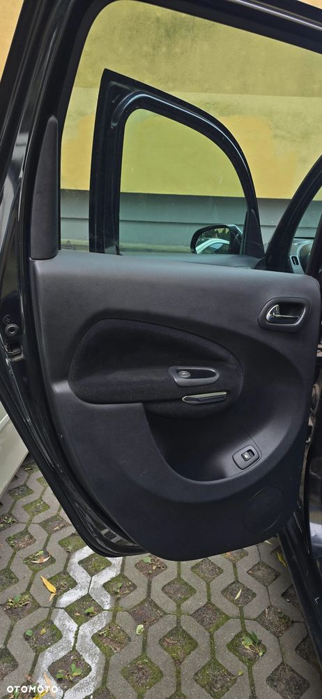 Citroën C3 Picasso 1.6i Exclusive - 14