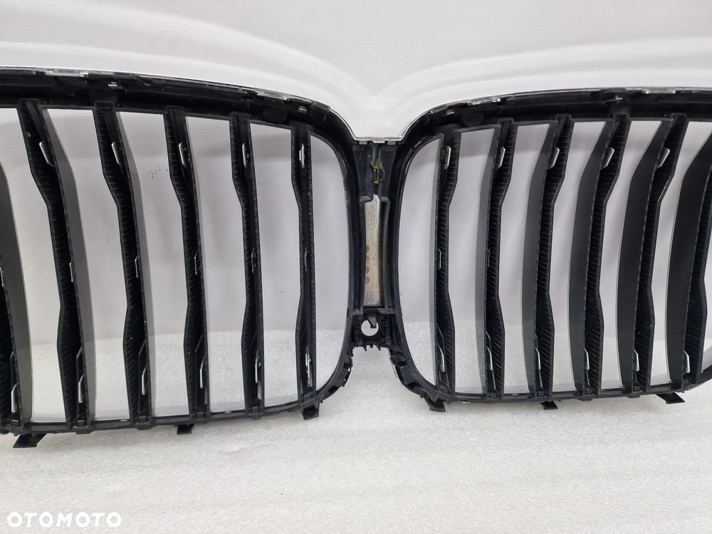 BMW X5 G05 19- ATRAPA / NERKI / GRILL PRZEDNI PRZÓD SATYNA + CHROM , NR 7454887 / 7454888 , NR AUKCJI GL403 - 14