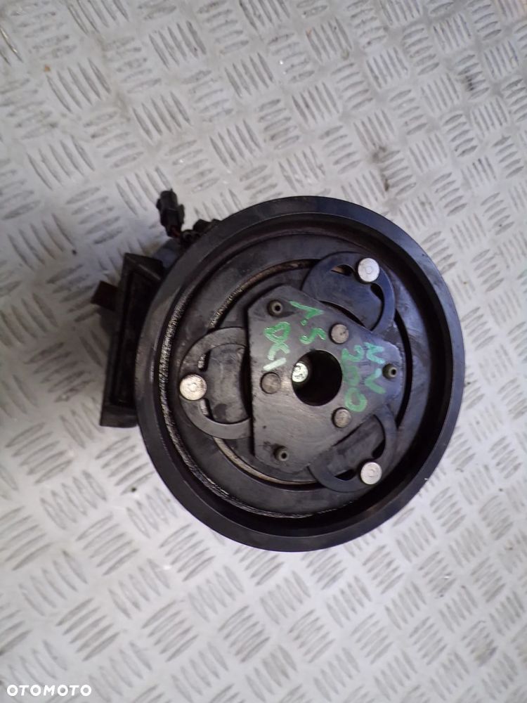 KOMPRESOR POMPA KLIMATYZACJI NISSAN JUKE 1.5 DCI 926003VD0A - 4
