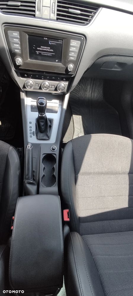 Skoda Octavia 1.8 TSI DSG Ambition - 19