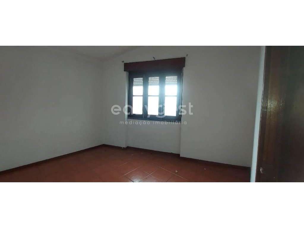 Apartamento T1 com terraço localizado na cidade de Beja - Grande imagem: 3/12